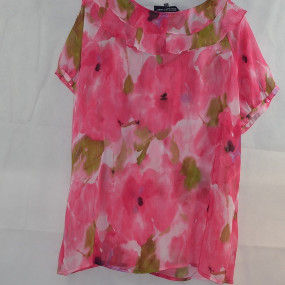 Pink Floral Light and Airy Chiffon Blouse SZ XL Jones New York - Picture 5 of 6